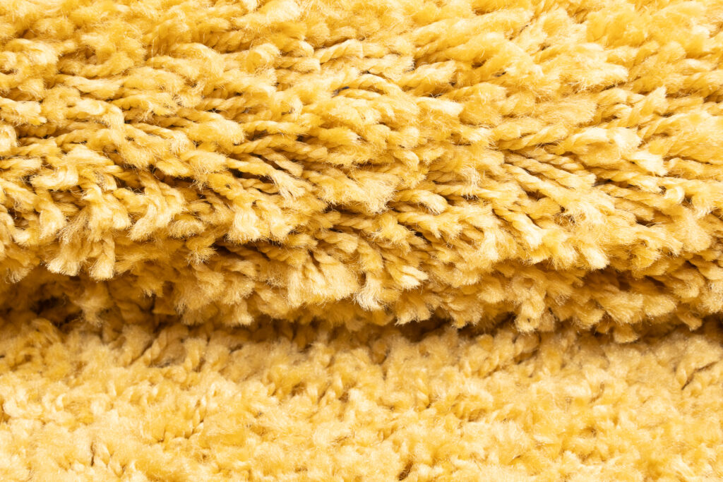 Covor Essence Shaggy Monocrom Muștar