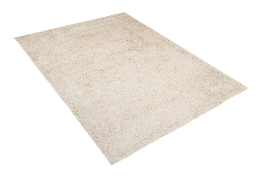 Covor Essence Shaggy Monocrom Bej Deschis