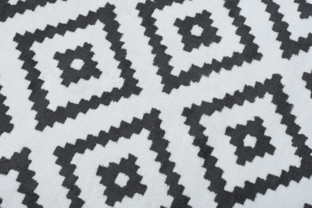 Covor Luxury Alb Gri Geometric Diamant