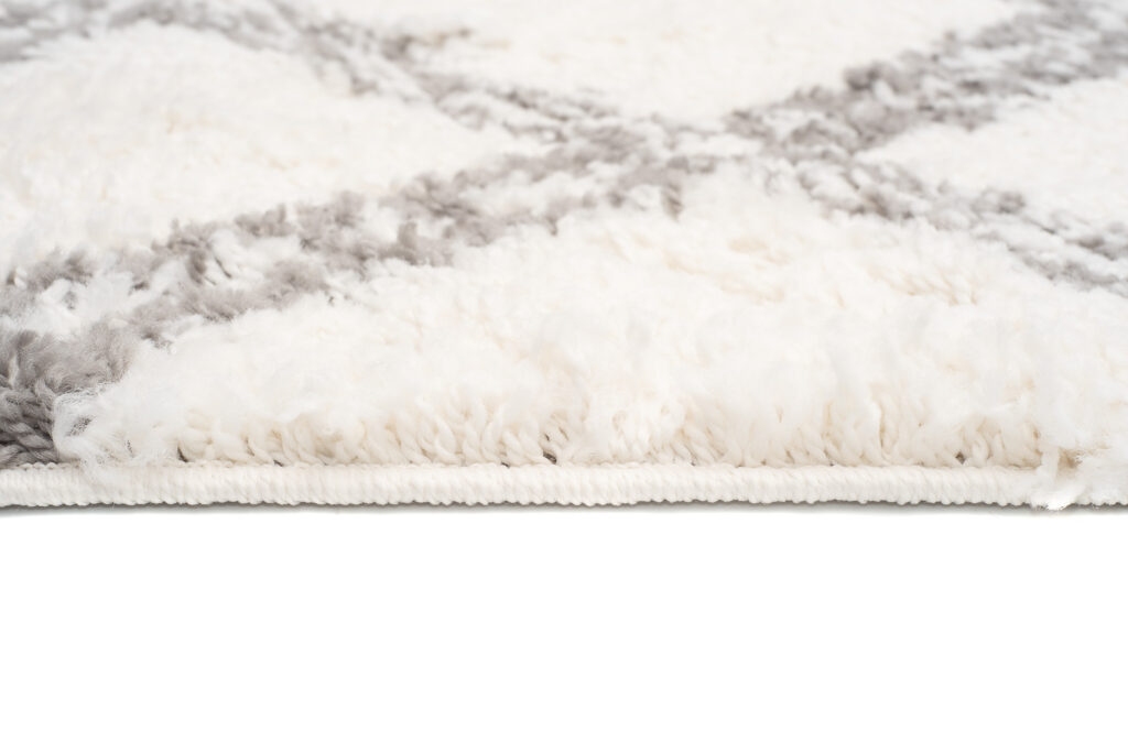 Covor Boho cu Ciucuri Crem Carouri Shaggy