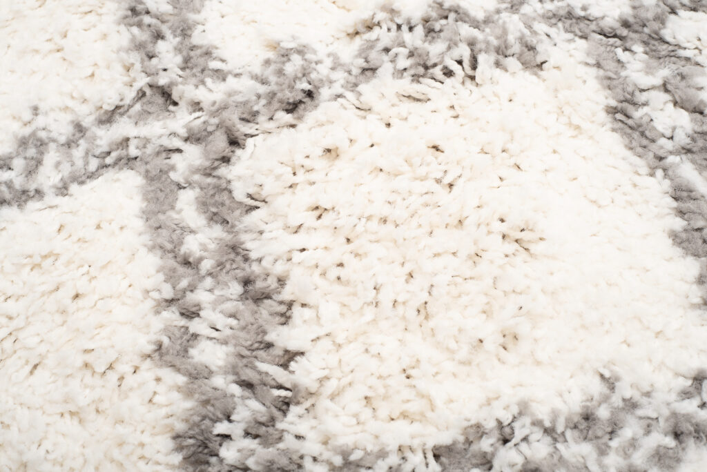Covor Boho cu Ciucuri Crem Carouri Shaggy