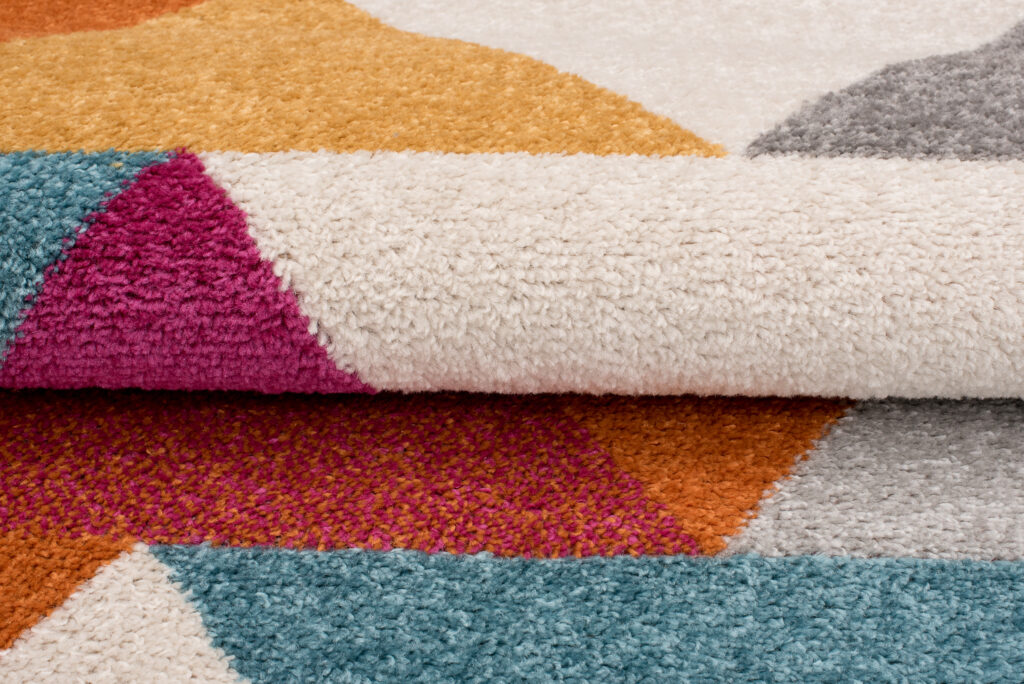 Covor Lazur Roz Multicolor Geometric Triunghiuri