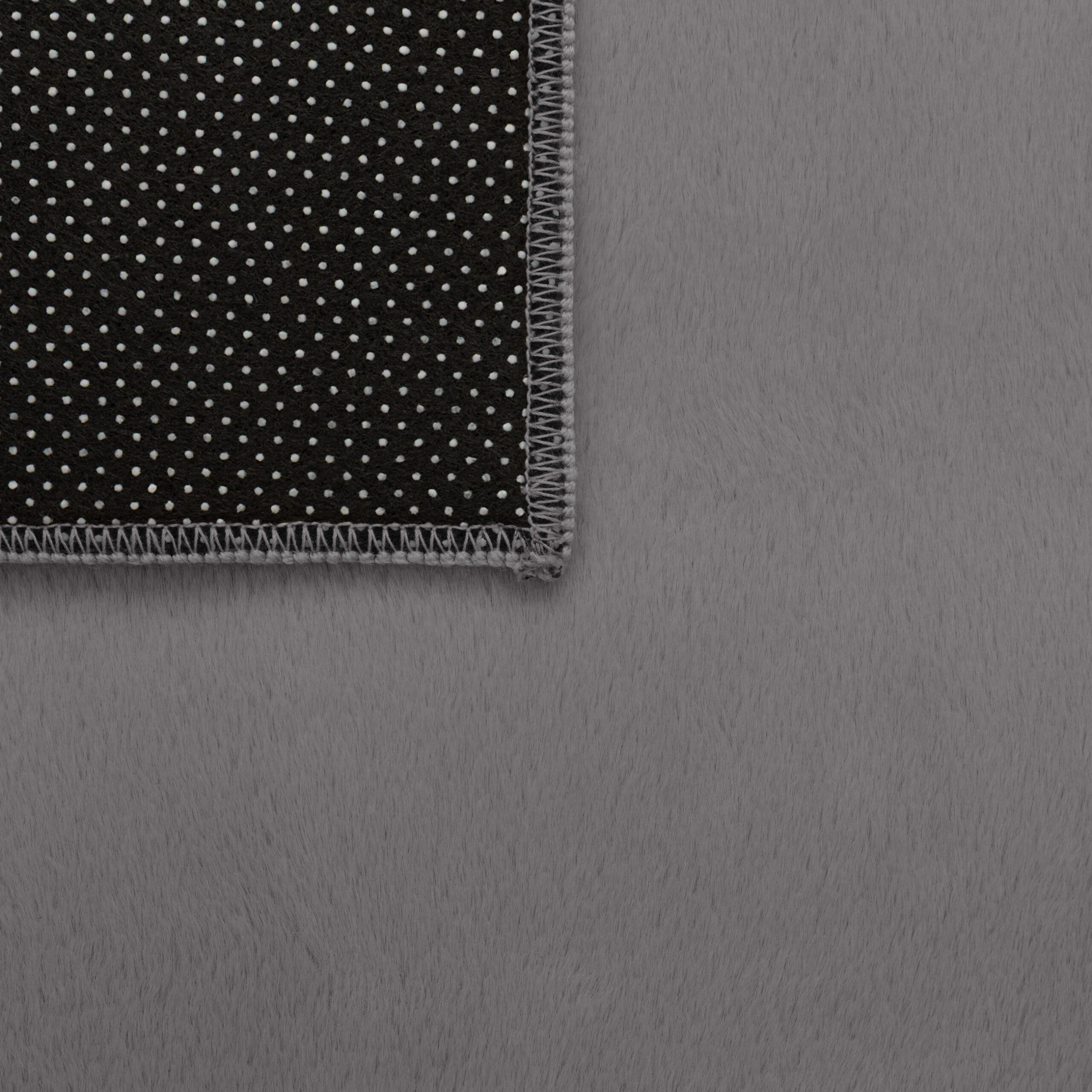 Covor Lumi Gri Închis Antiderapant