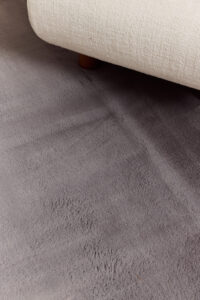 Covor Lumi Gri Închis Antiderapant